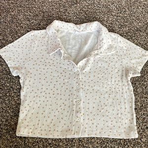 Ribbed cropped button up top
